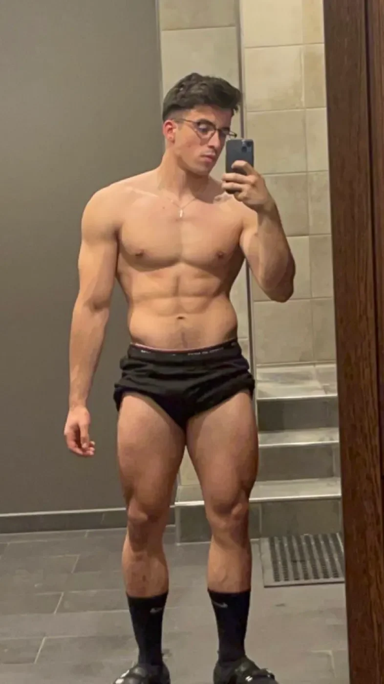 Victor Gonzalez during his powerlifting years